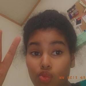 Meet your Posher, Gabriella